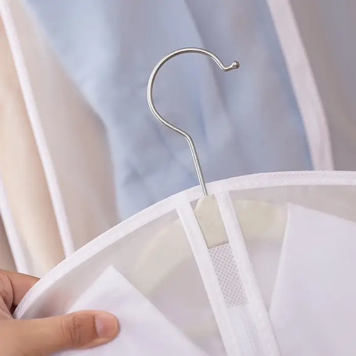 Sac de protection de vêtement anti-poussière, housse de vêtements entièrement fermée avec fermeture 