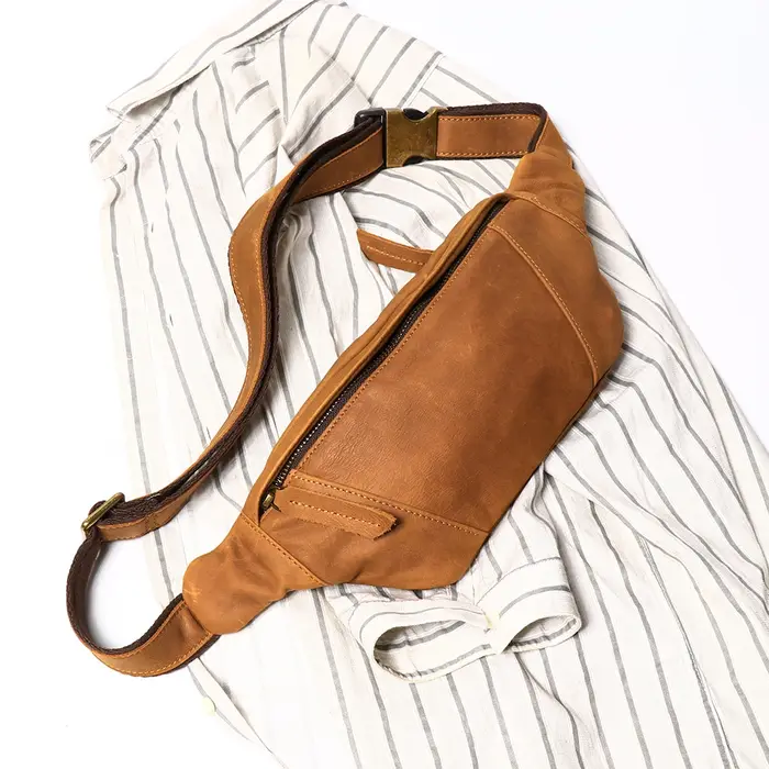 Sac banane en cuir Crazy Horse pour homme, sacoche de poitrine en cuir véritable, pochette de téléph