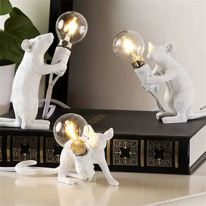 Lampe de Table LED en résine moderne, Design souris chat écureuil, veilleuse de bureau pour la décor