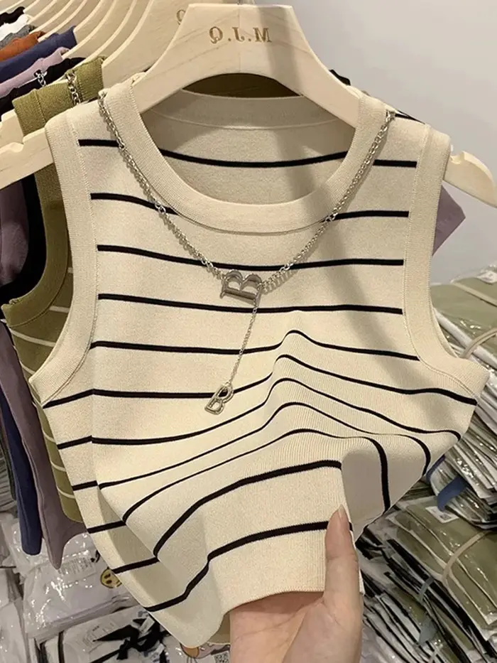 AOSSVIAO Nouveauté 2026 Gilet Femme Rayé à Bord Large, Haut d'Été Tricoté Court Sans Manches, Style 