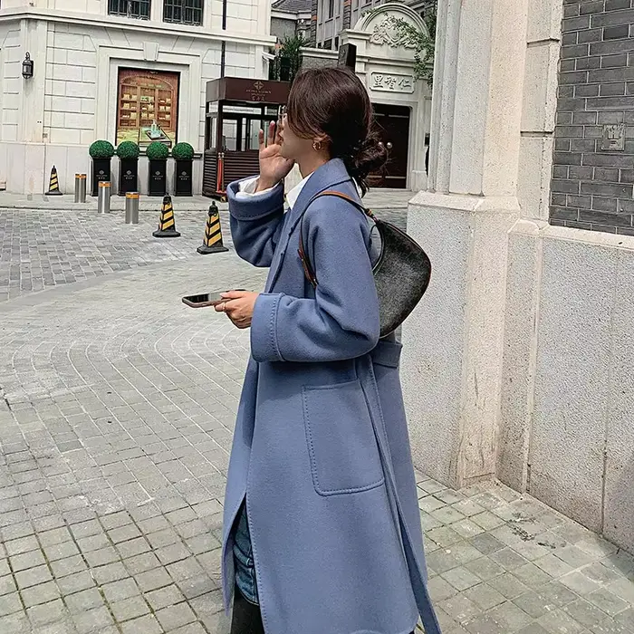 Manteau long en laine véritable 100% à col rabattu, à ceinture, à ouverture sur le devant, en tissu 