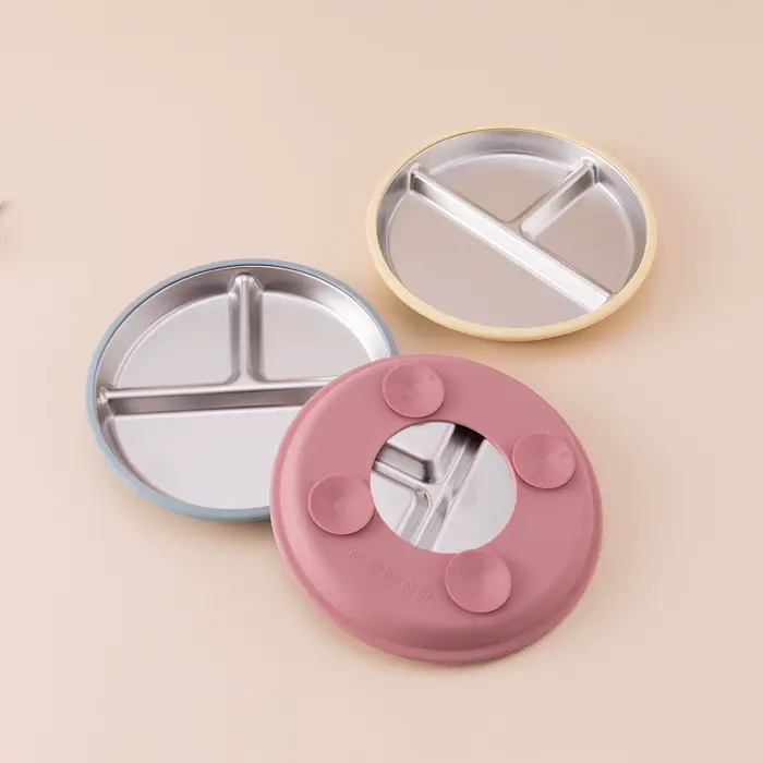 Couleur enfants 5 pièces ensemble d'alimentation pour bébé en acier inoxydable vaisselle en Silicone