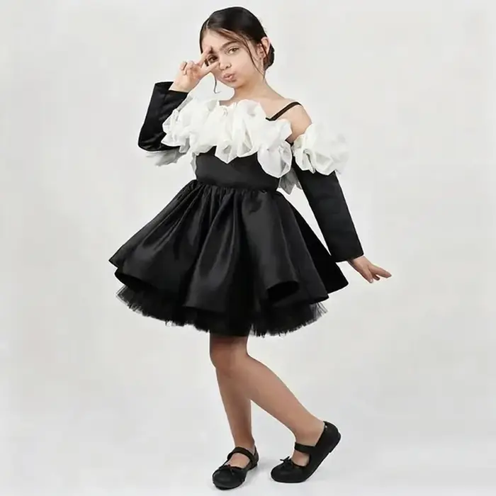 Robe bouffante à manches longues pour filles, robe de princesse noire à bretelles Spaghetti, Costume