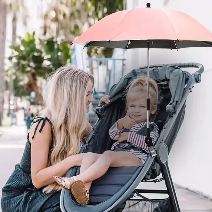 Parapluie pliant pour poussette bébé protection UV pluie soleil parasol universel réglable 360 degrés pour promenade matinale après midi ensoleillé journée de pluie imprévisible sorties avec bébé toutes saisons