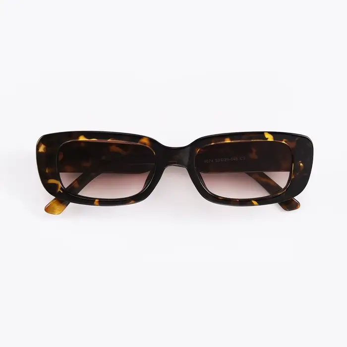 Nouvelles petites lunettes de soleil femmes hommes à la mode Vintage marque concepteur Hip Hop carré