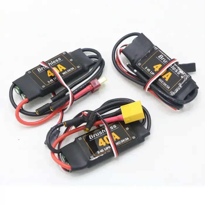 Contrôleur de vitesse ESC sans balais 40A 2-4S avec 5V 3A UBEC pour RC FPV quadrirotor RC avions hél