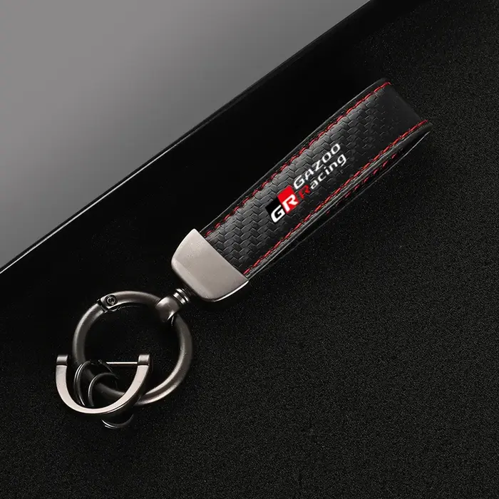 Porte-clés de voiture en cuir et fibre de carbone, porte-clés en alliage de zinc, Toyota GazIncome, 