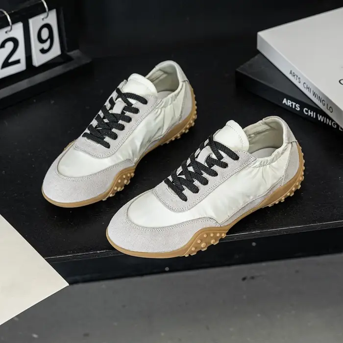 AIYUQI Baskets plates antidérapantes pour femmes, Nouveauté 2026, Chaussures de sport et de skateboa