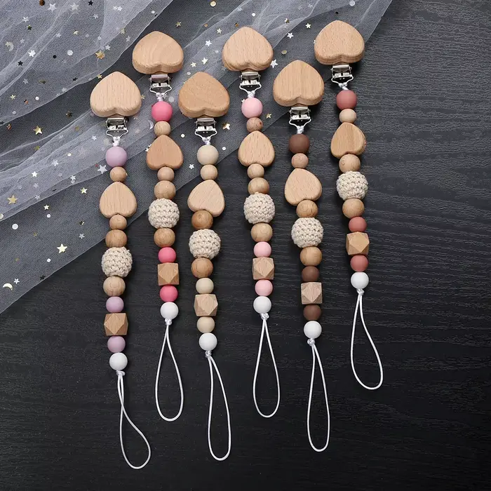 Nouveau coeur bébé Anti-chute chaîne sucette Clips perles de Silicone infantile mamelon apaiser suce