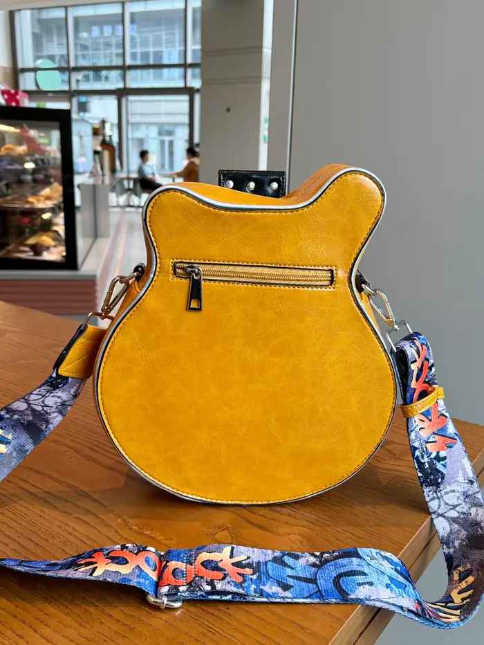 Personnalité créative Y2K fille chaude américaine rétro guitare forme sac basse guitare sac de forme