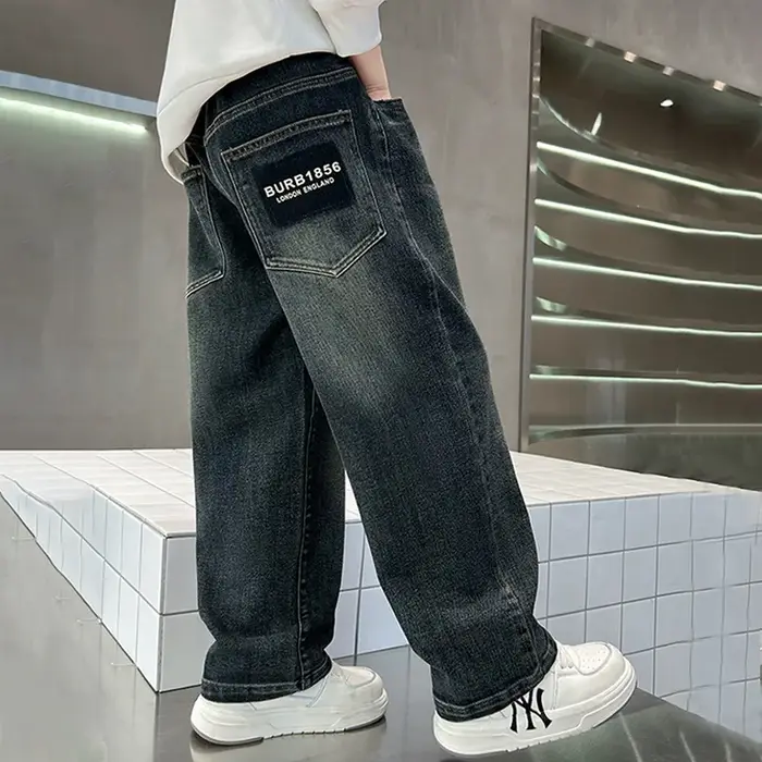 Jean denim adolescents printemps 2026 - Pantalon droit poches lettres garçons 4-14 ans décontracté