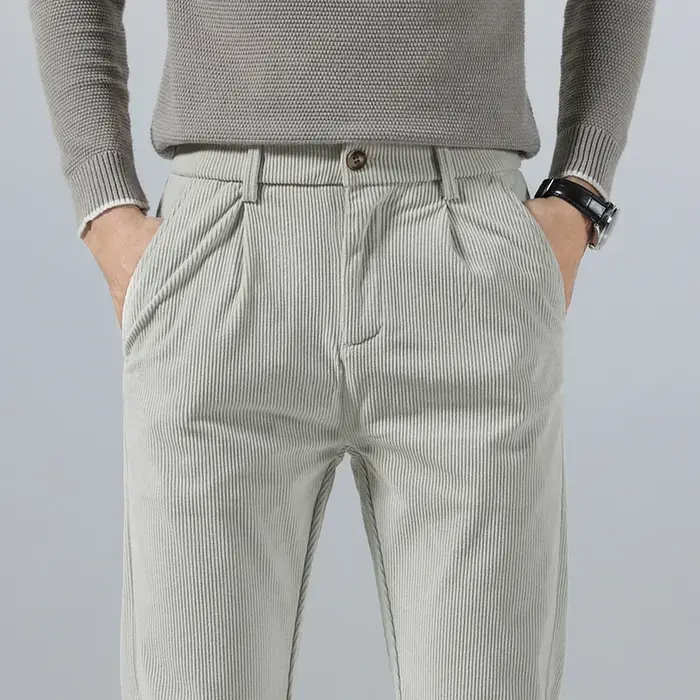 Pantalon décontracté en velours côtelé pour homme, collection Printemps-Automne 2026, coupe droite é
