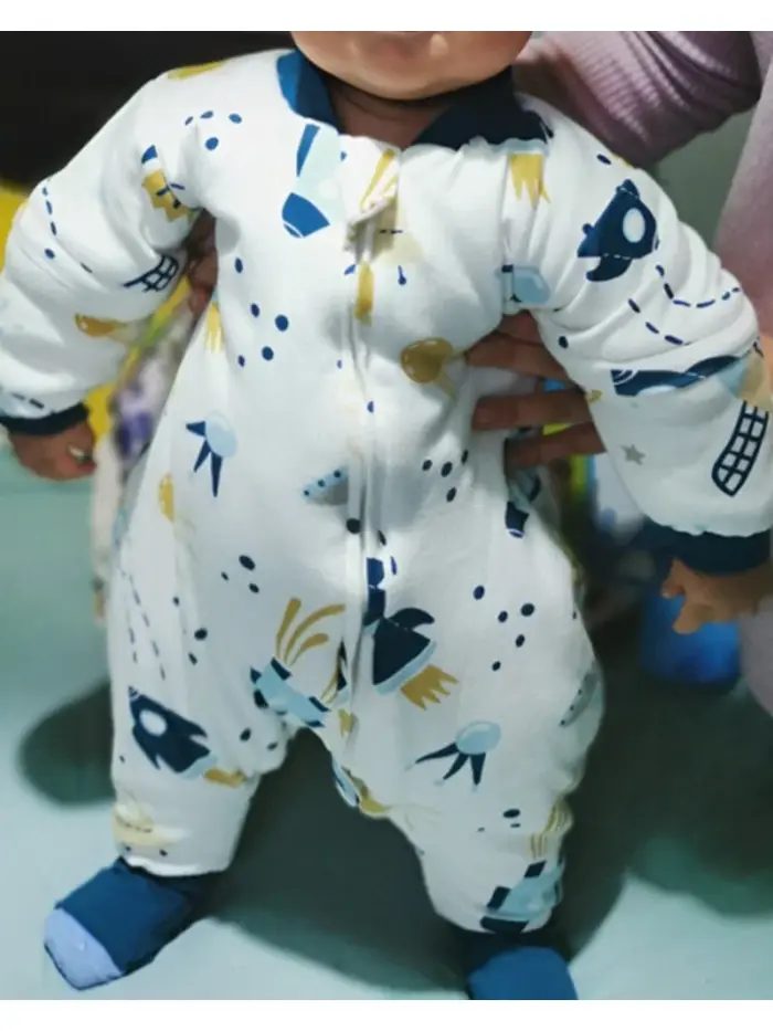 Sac de couchage pour bébé filles hiver chaud avec pieds vêtement nuit croissance 1-4 ans cocon de chaleur et sécurité pour enfant occasions spéciales