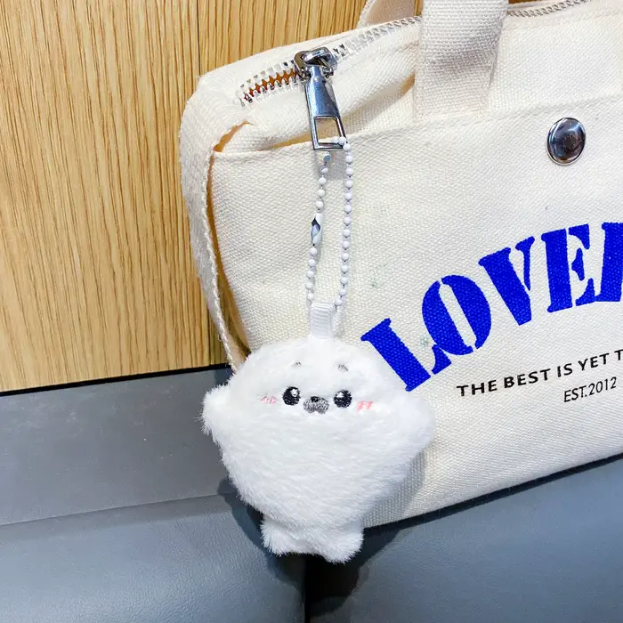 Pendentif de sac en peluche avec sceau pour bébé, pendentif de poupée en peluche dessin animé et mig
