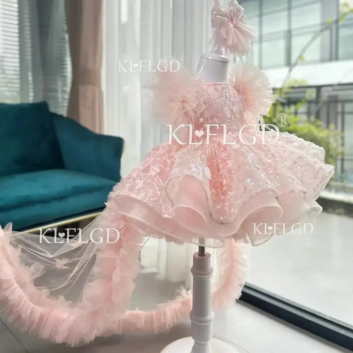 Robe de fête d'anniversaire pour petites filles de 0 à 6 ans, tenue élégante en dentelle et queue de