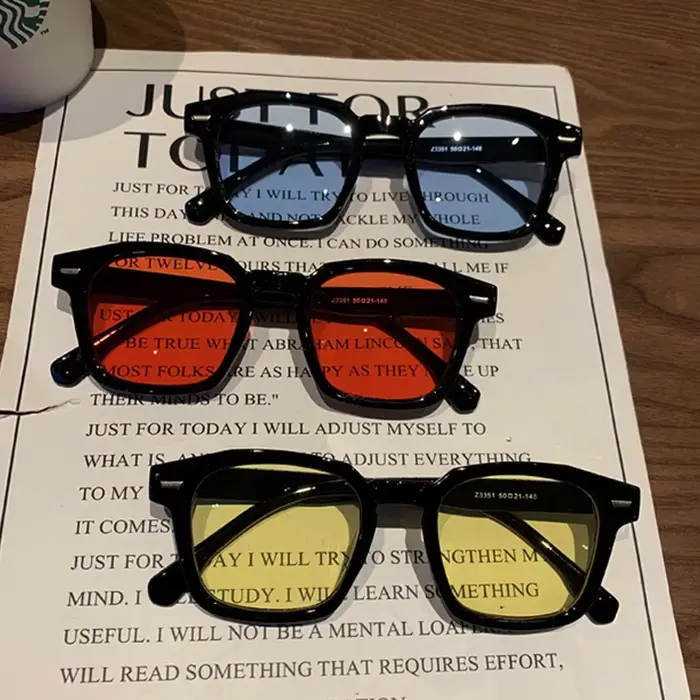 Lunettes de soleil rétro 2026 Y2K, verres colorés, monture carrée, protection UV400, style coréen te