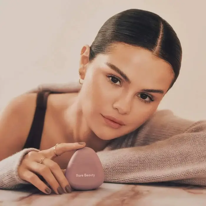 Rare beauté confort Niacinamide crème hydratante pour les mains blanchissant élimination des rides A
