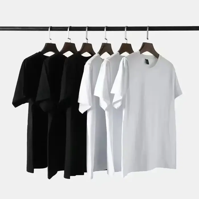 Nouveau t-shirt imprimé tendance 2026 à lettres amples, idéal pour les couples, col rond, décontract