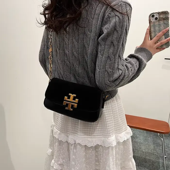 Sac à langer vintage élégant en cuir texturé, sac bandoulière pour femme, grand sac fourre-tout élég