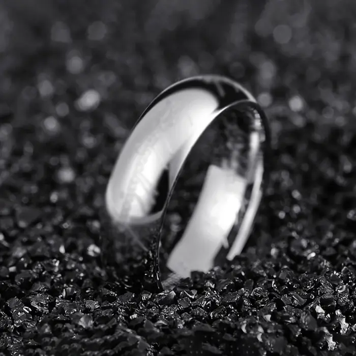 Bague sculptée dominatrice Simple en acier inoxydable, couleur or, mot de rune 3D, bagues de Couple,