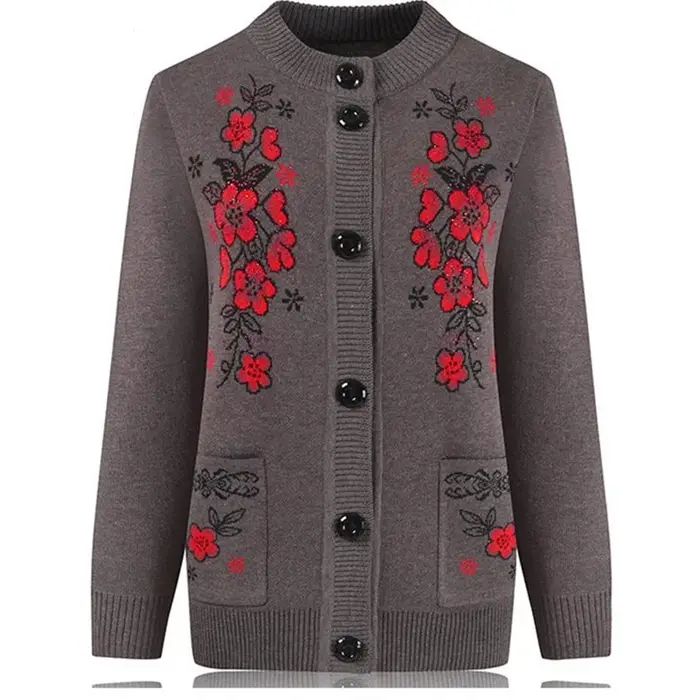Pull en tricot à manches longues en titane pour femmes d'âge moyen, cardigan de grand-mère, manteau 
