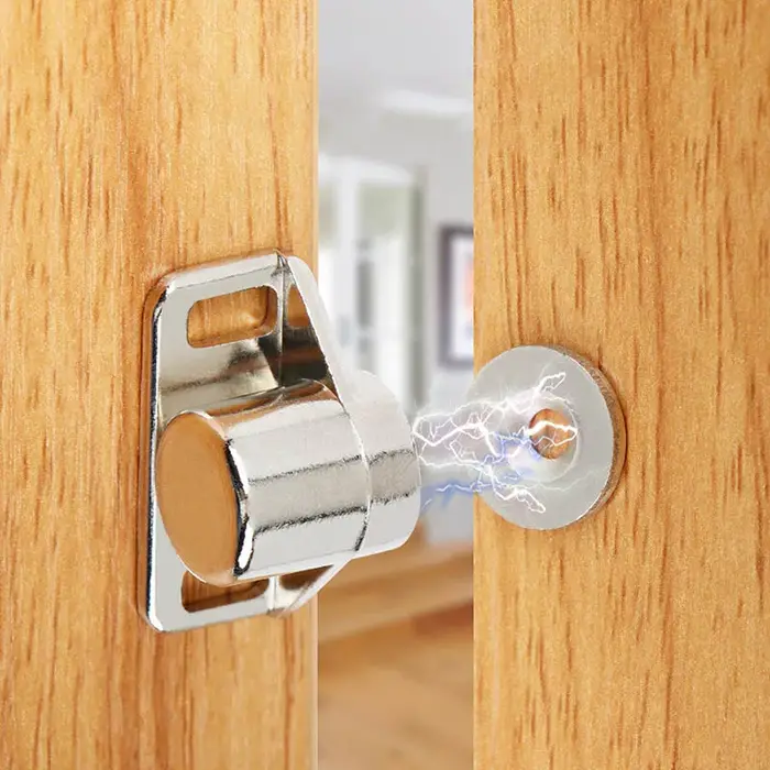 Loquet de porte d'armoire magnétique ultra fin pour décoration intérieure élégante et fonctionnelle occasions spéciales à offrir