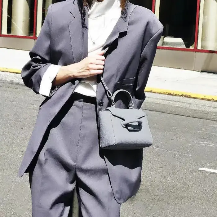 Sac à main en cuir marron rétro pour femme, sac bandoulière en cuir véritable, sac élégant pour le b