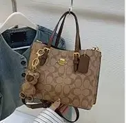 Sac à langer élégant pour femmes : grand sac fourre-tout en cuir minimaliste, sac bandoulière vintag
