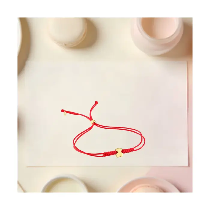 Bracelet élégant aux détails raffinés qui rehausse la beauté de votre poignet et révèle votre tempér